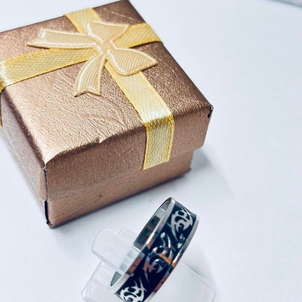 Unbranded Men's Silver and Gold Jewellery